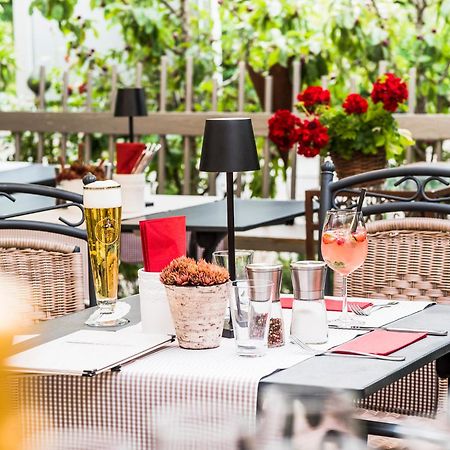 Landhotel Gasthaus Zum Pflug Zell am Harmersbach Esterno foto